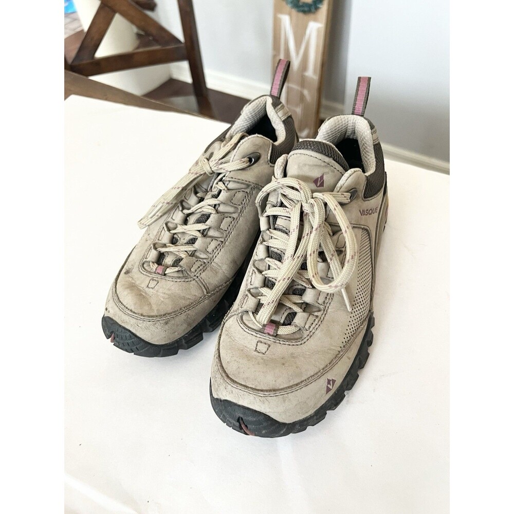 Vasque Women's 7 38  Low Top Hiking Shoes Taupe Pink Leather Outdoor